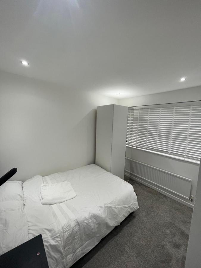 Tilbury Docks Rooms For Short Letting Экстерьер фото