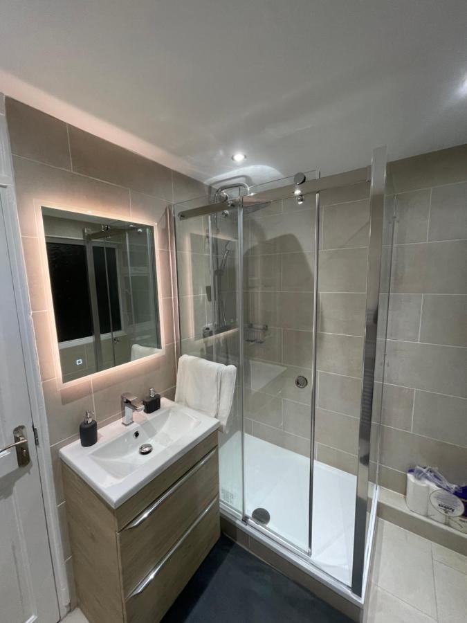 Tilbury Docks Rooms For Short Letting Экстерьер фото